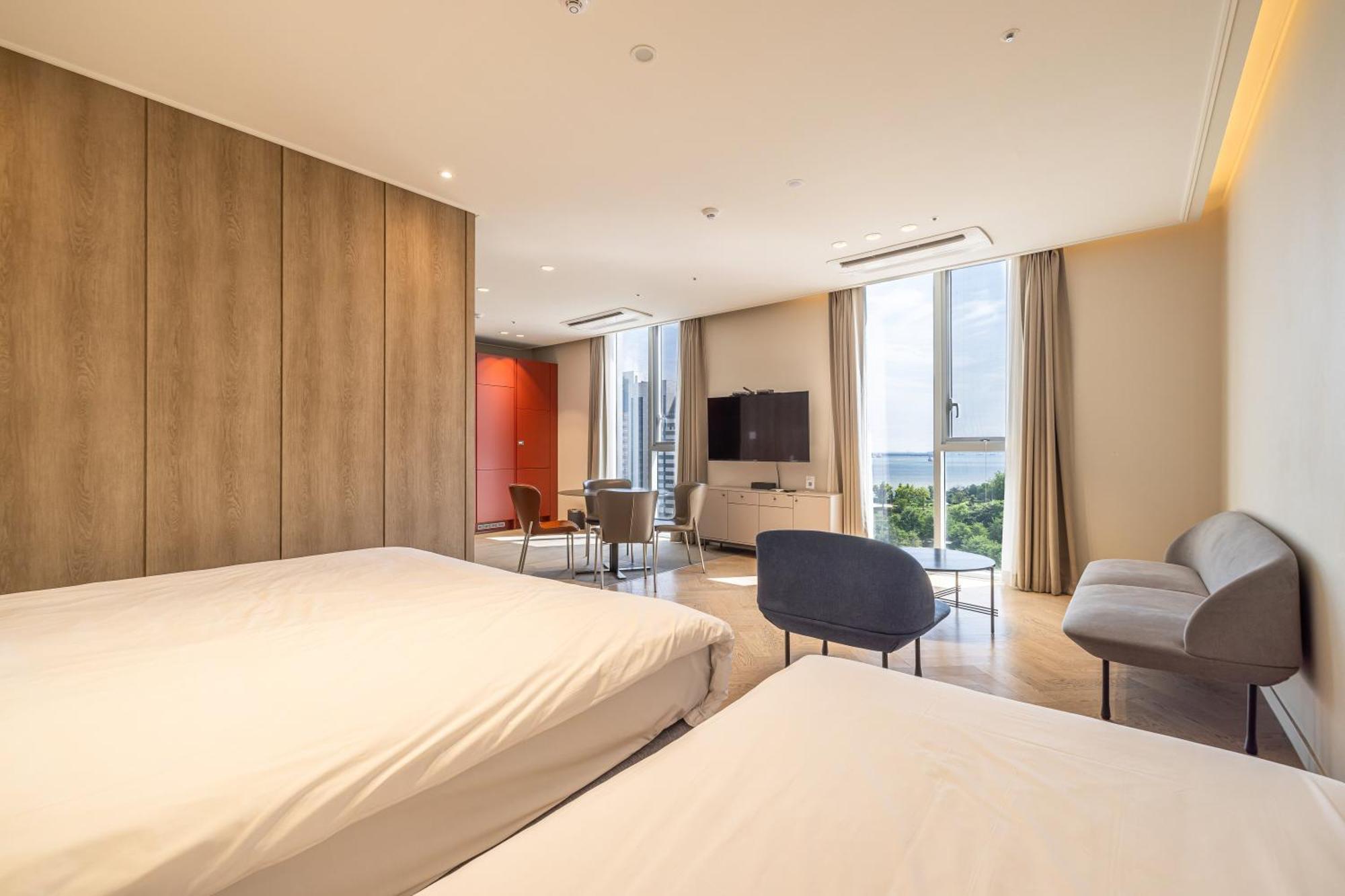 Hotel Ocean Park 9